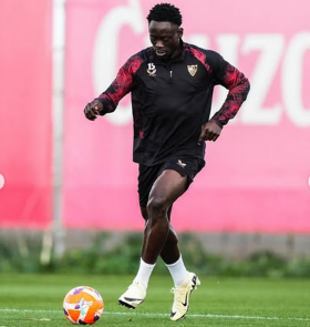 Injured but determined: Akor Adams cuts holiday short to boost fitness ahead of Sevilla pre-season